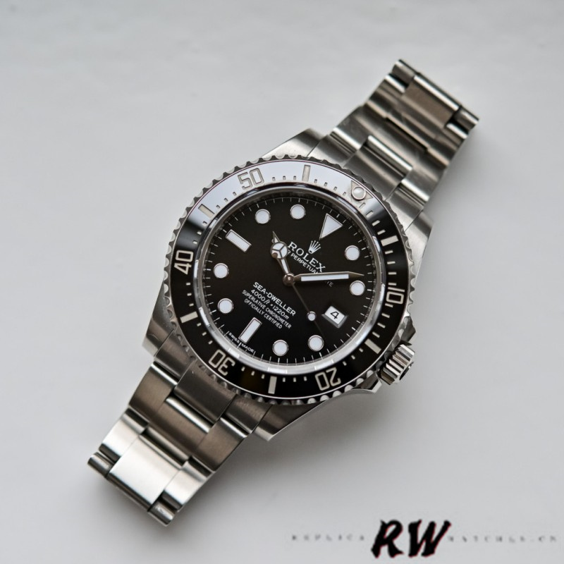 Black Dial Diver 40mm Mens