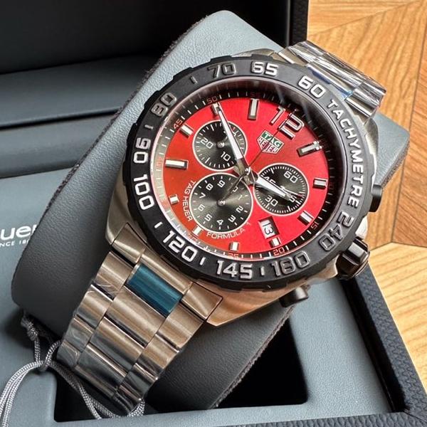 43mm Racing Chronograph Watch Red Dial with Steel Bracelet