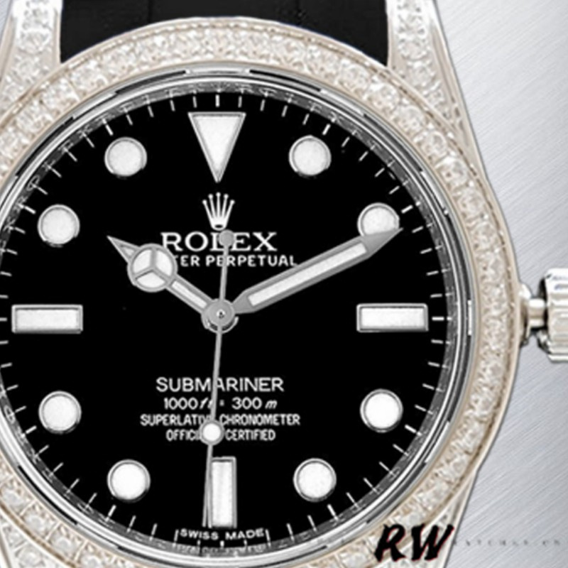 Black Dial Rubber Strap Diver