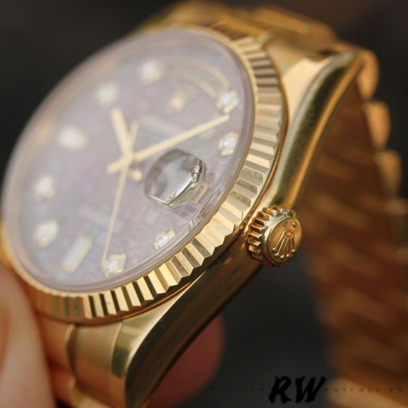 Black Mother of Pearl Diamond Dial Date