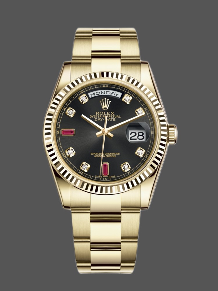 Yellow Gold Black Diamond Dial Fluted Bezel Date
