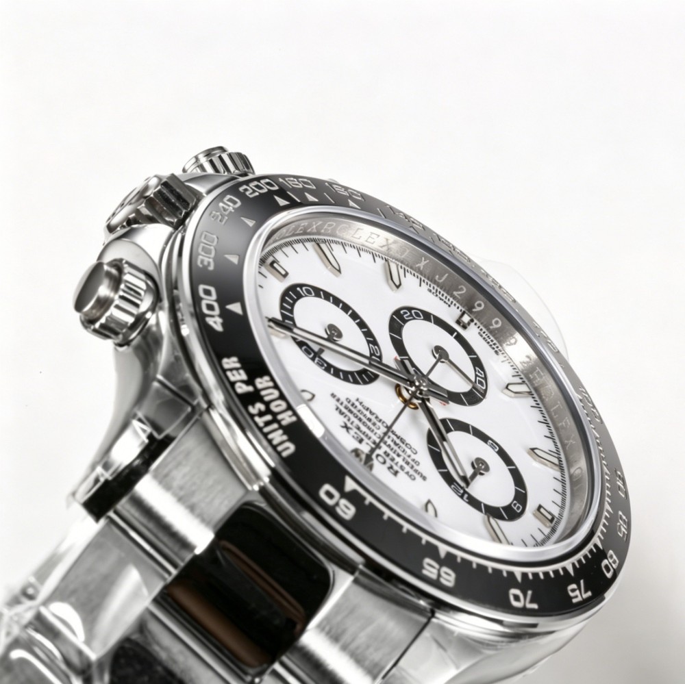 Classic Contrast Racing Chronograph 40mm | Refined Sport Watch