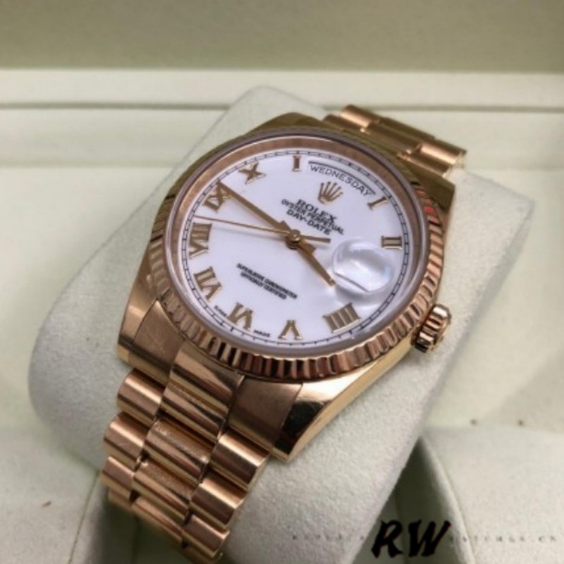 White Dial Fluted Bezel Date