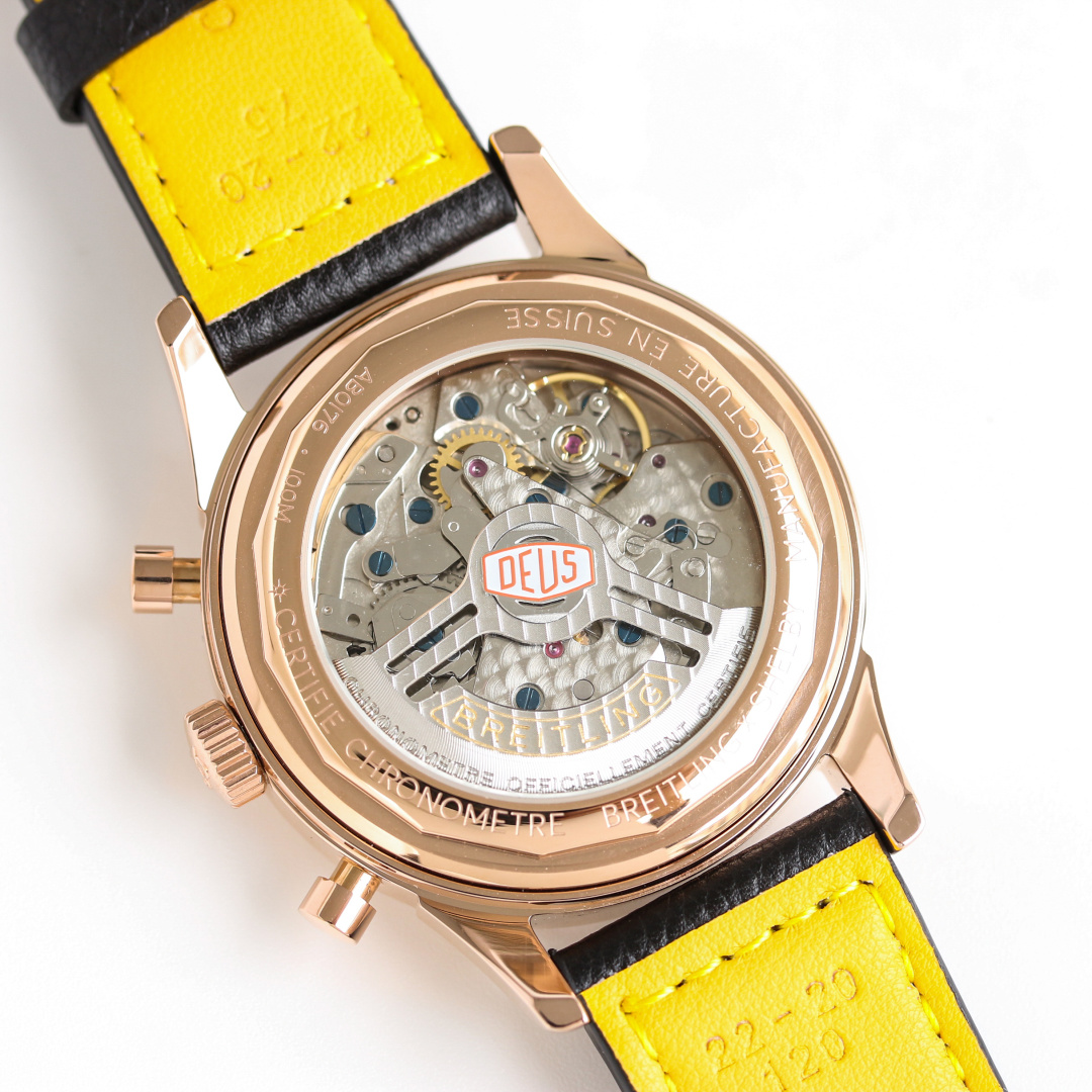 Vintage Racing Chronograph | 42mm Rose Gold-Toned Case Cream White Dial