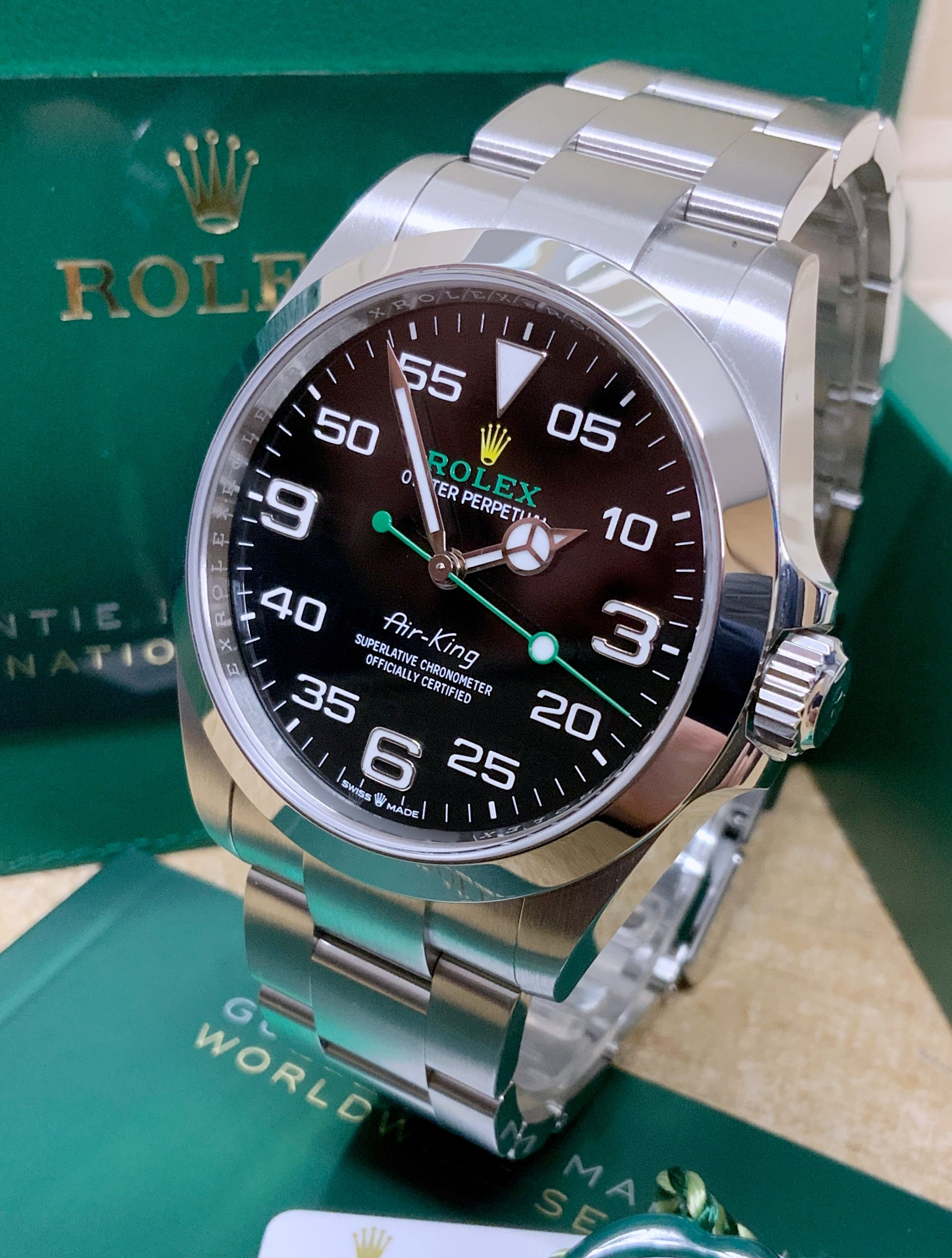 Black Dial Stainless Steel 40mm Men