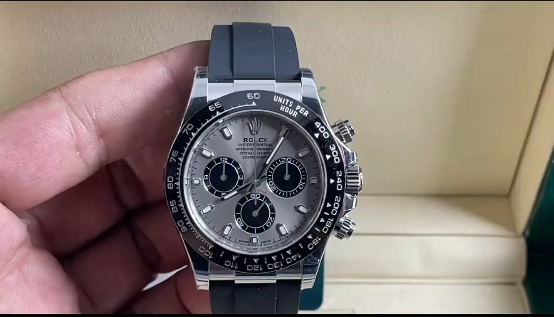 Grey Dial Chronograph 40mm Mens