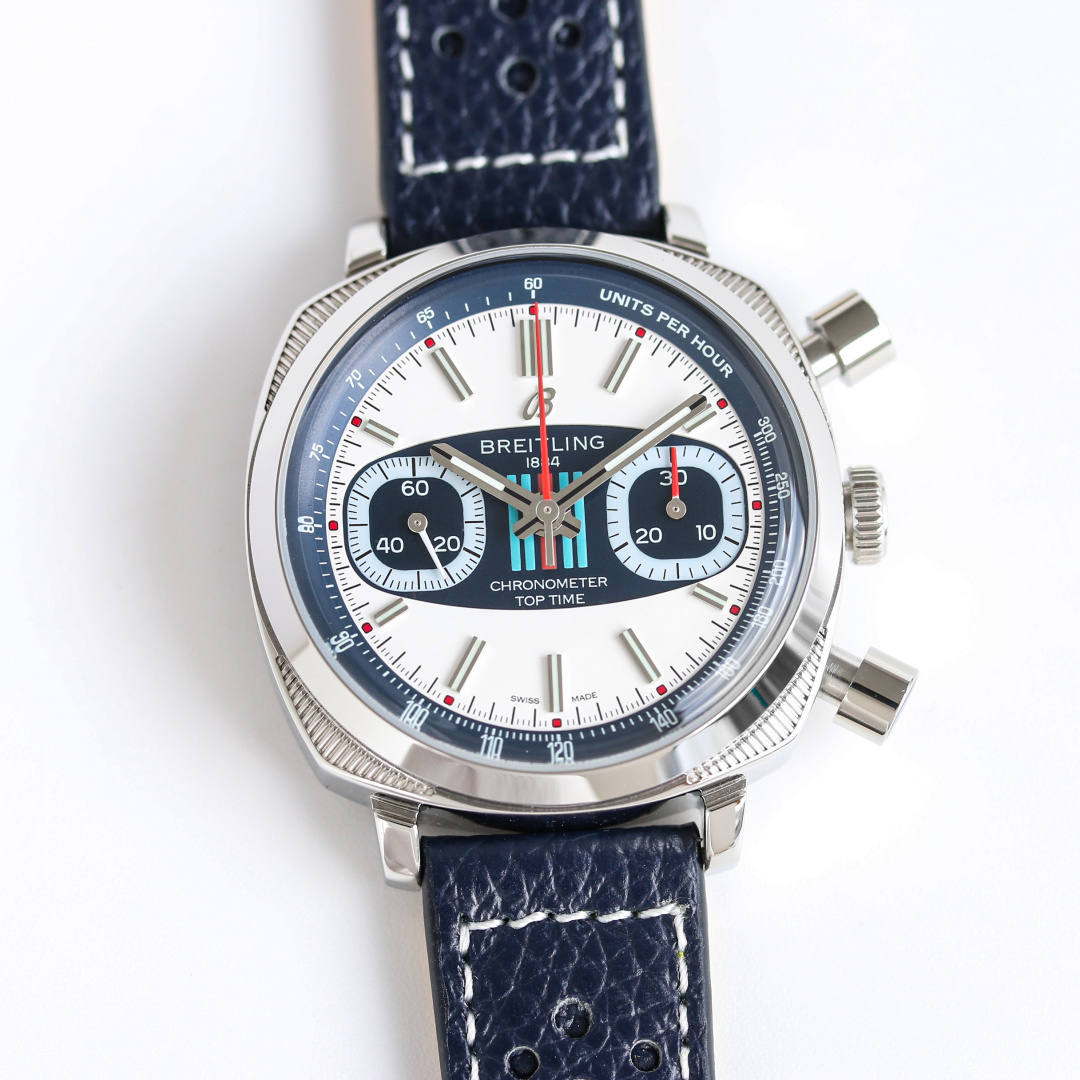 Vintage Tricolor Chronograph | 38mm Cushion Case