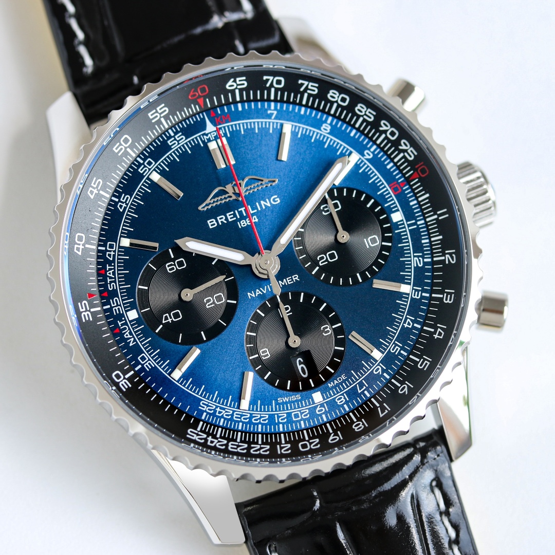 Deep Royal Blue Dial Black Sub‑Dial Racing Chronograph Automatic Watch