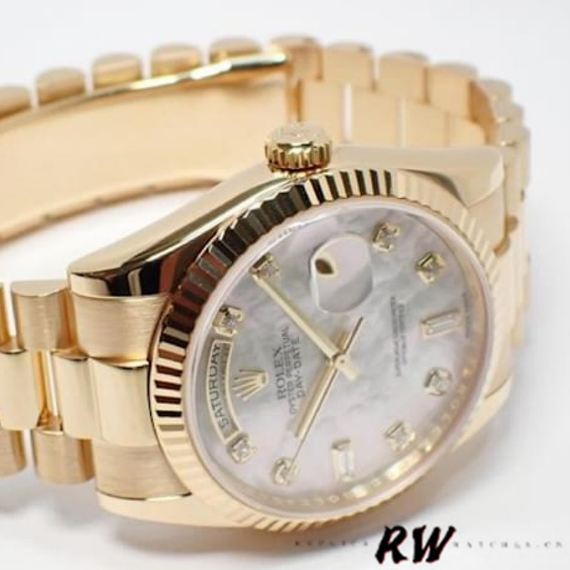 Mother of Pearl White Dial Date