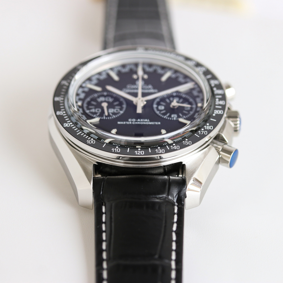 OB2 Racing Chronograph | Blue Sunburst Dial & Silver Hands