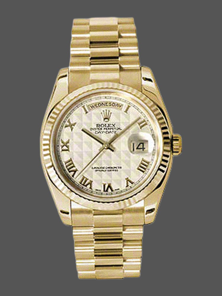 Ivory Dial Fluted Bezel Date