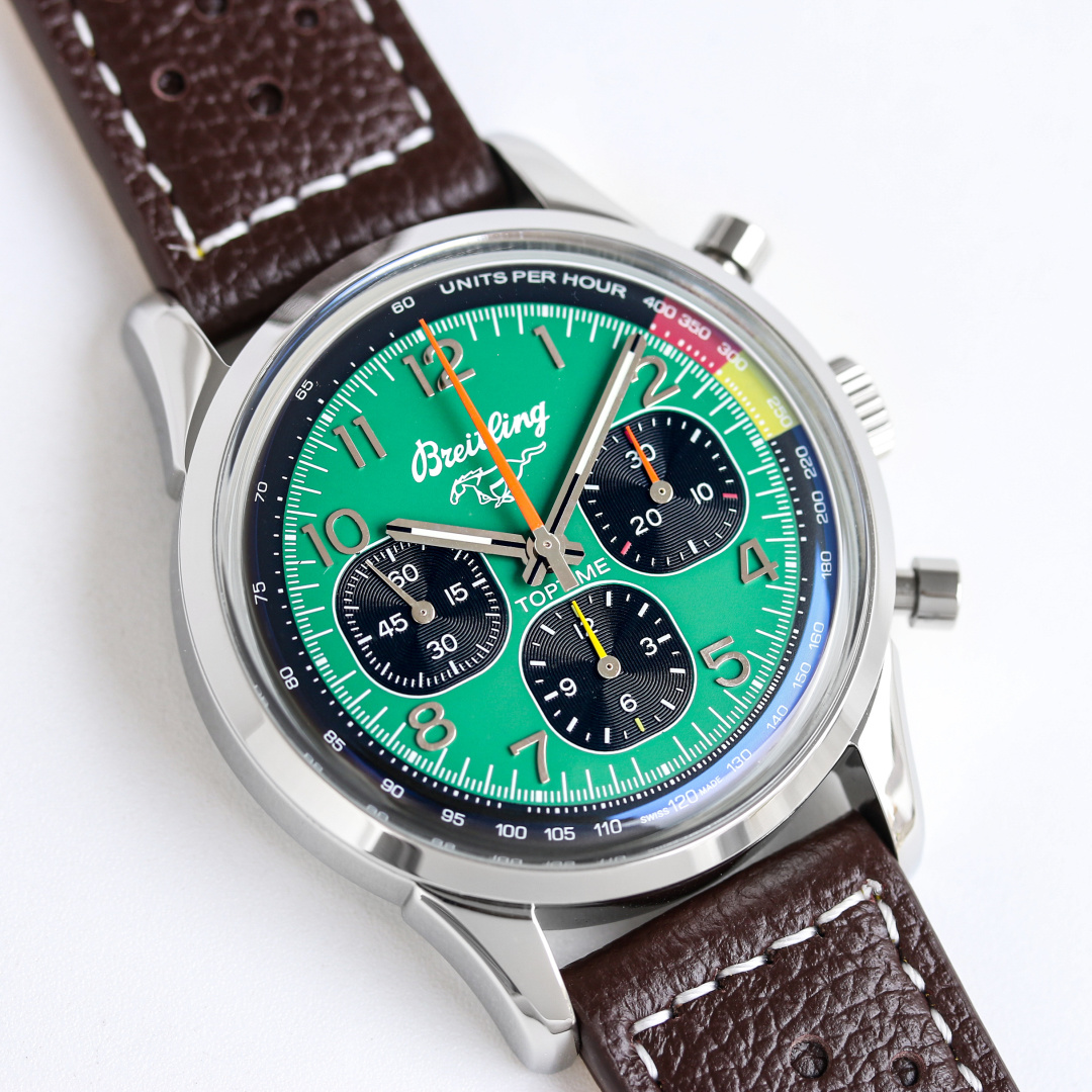 Vintage Racing Chronograph | 42mm Stainless Steel Case Racing Green Arabic Dial